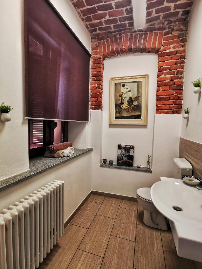 Regis B&B Camere Centro Storico Chivasso Exterior photo